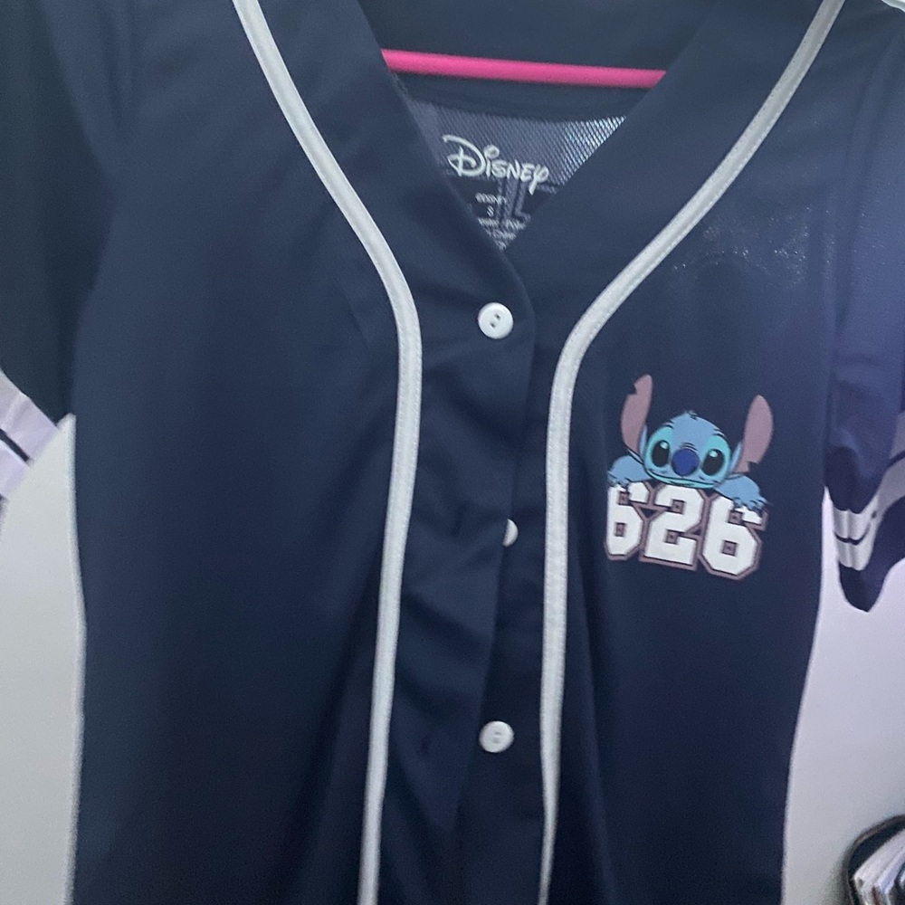 Disney stitch jersey